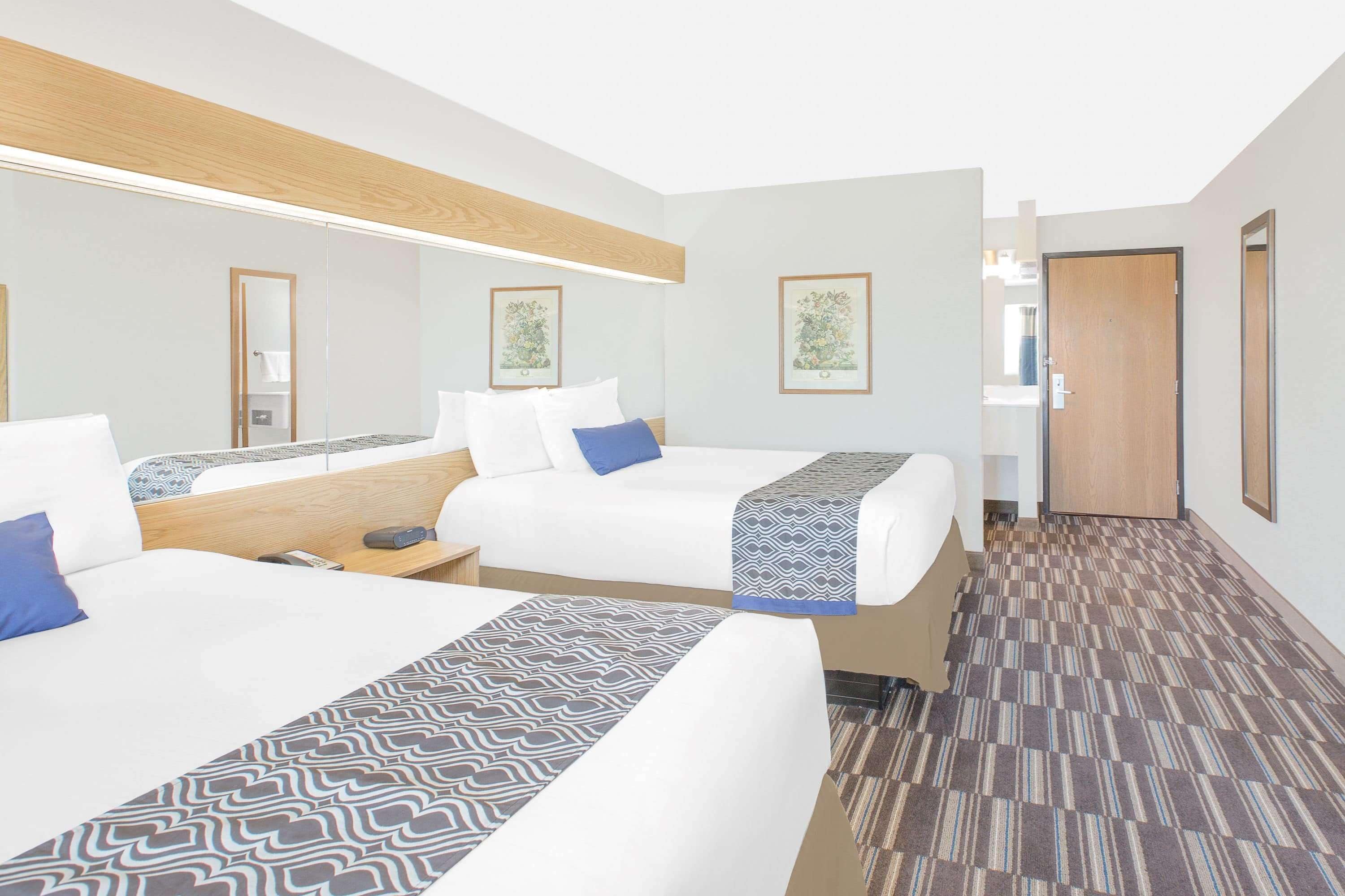 Microtel Inn & Suites by Wyndham Ames