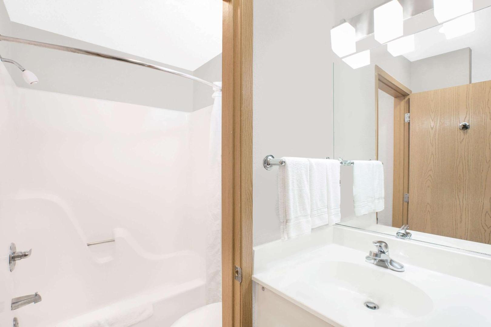 Microtel Inn & Suites by Wyndham Ames