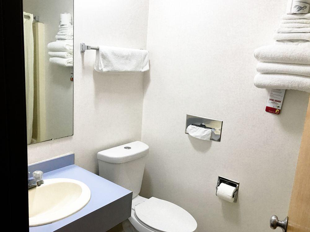 Super 8 by Wyndham Ames