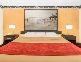 Super 8 by Wyndham Ames