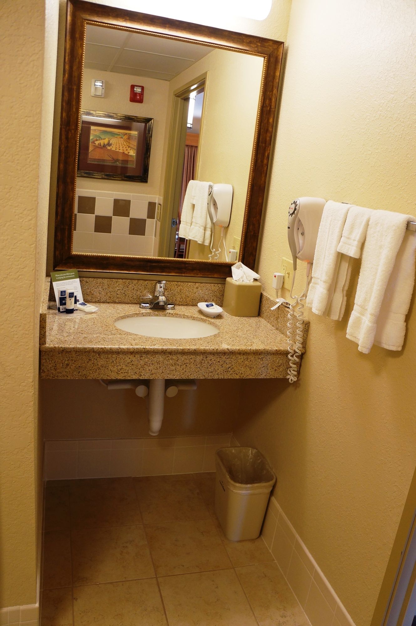 AmericInn by Wyndham Anamosa