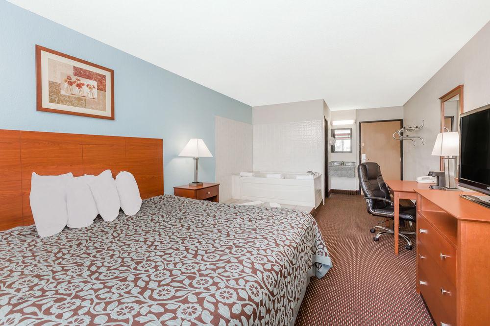Days Inn by Wyndham Ankeny - Des Moines