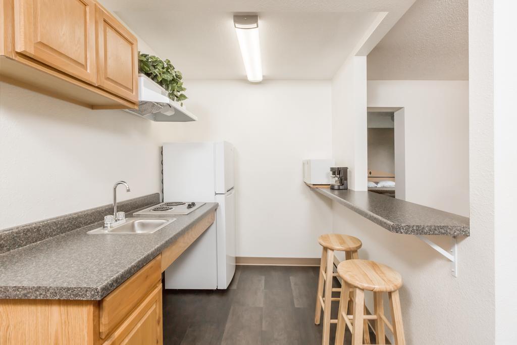 Americas Best Value Inn & Suites - Atlantic