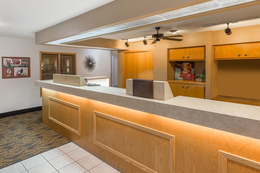 Americas Best Value Inn & Suites - Atlantic