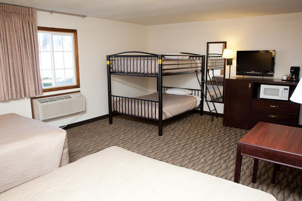 Americas Best Value Inn & Suites - Atlantic