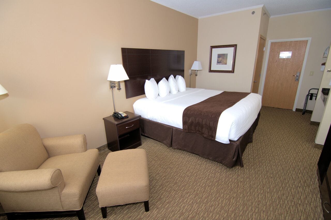 Boulders Inn & Suites - Atlantic