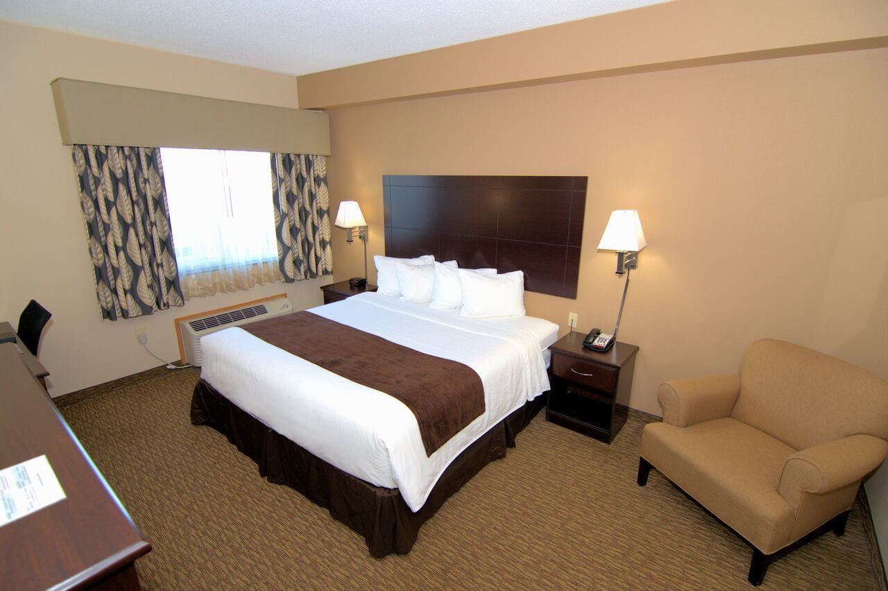 Boulders Inn & Suites - Atlantic
