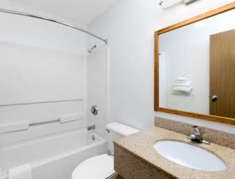 Super 8 by Wyndham Boone