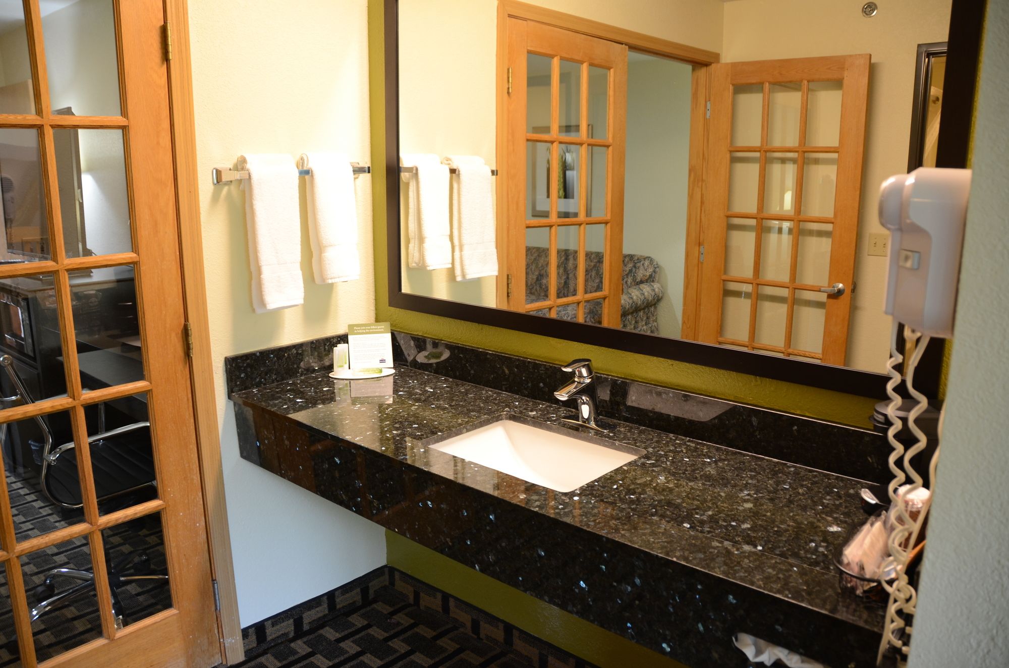 AmericInn West Burlington