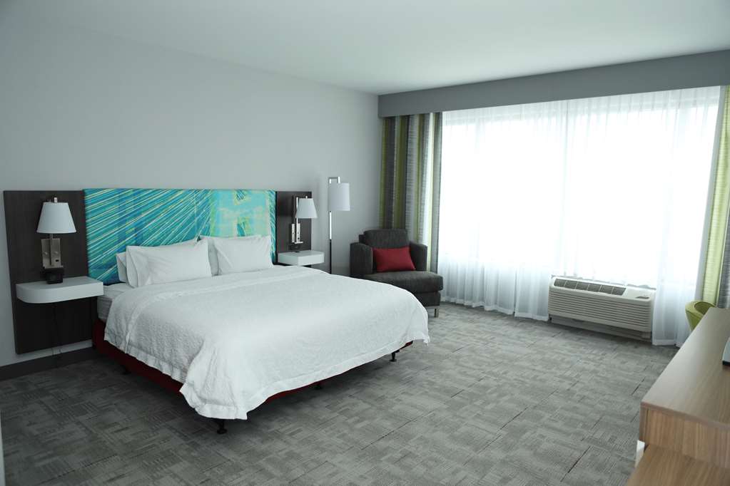 Hampton Inn & Suites Burlington