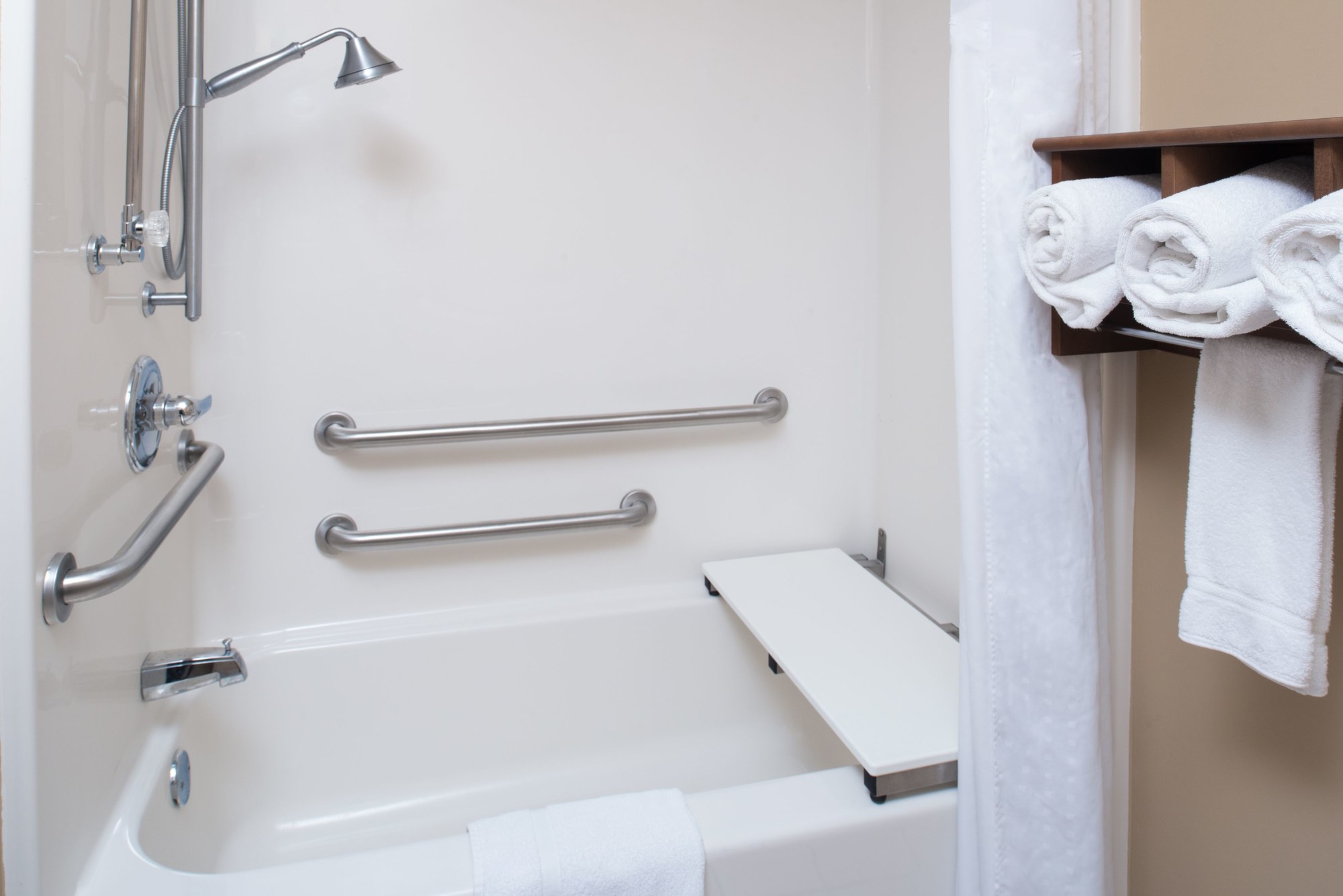 Holiday Inn Express & Suites Burlington