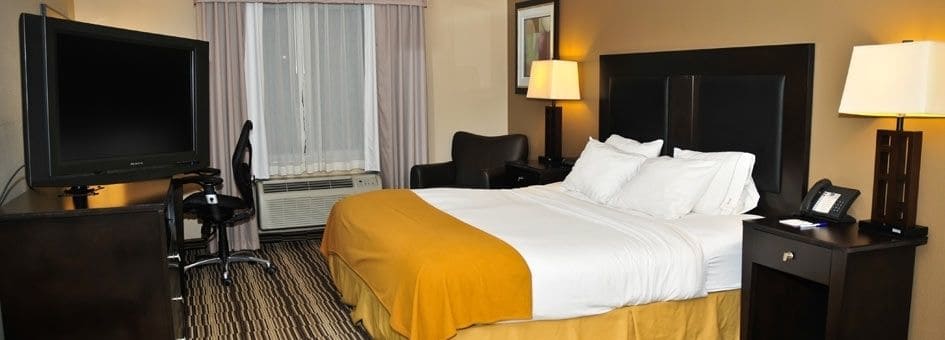 Holiday Inn Express & Suites Burlington