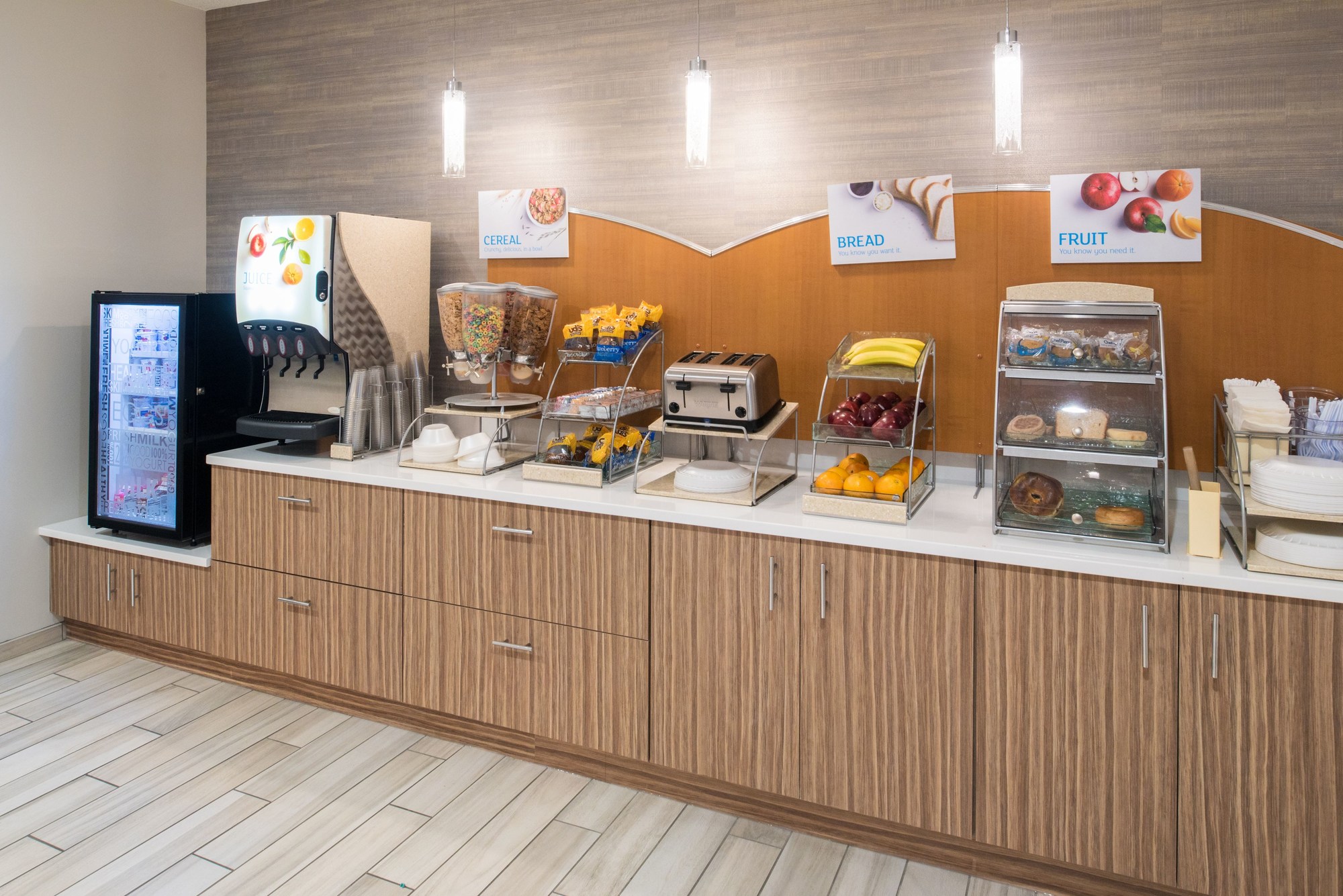 Holiday Inn Express & Suites Burlington