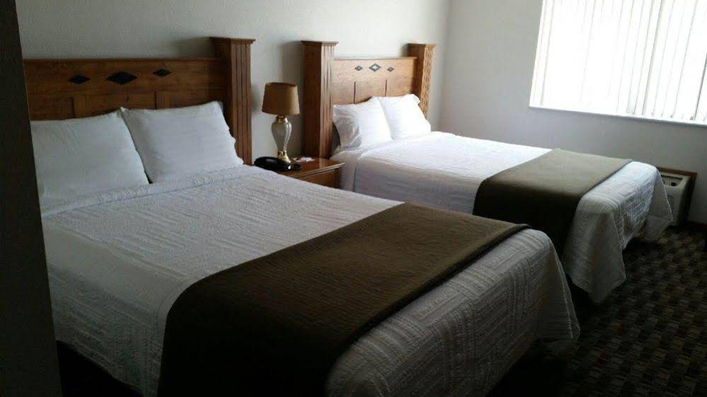 Burke Inn Motel & Suites