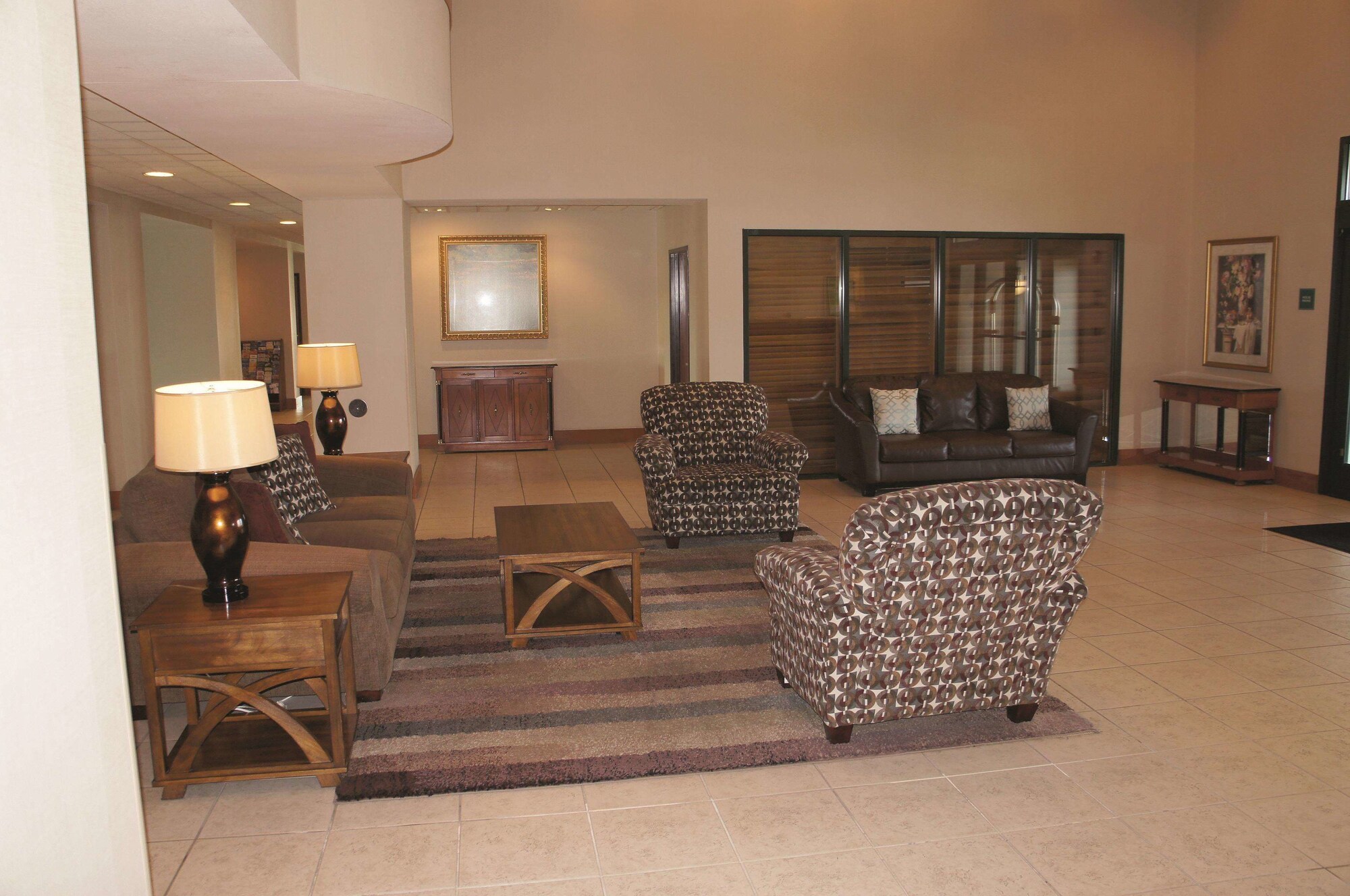 La Quinta Inn & Suites By Wyndham Omaha Airport Downtown