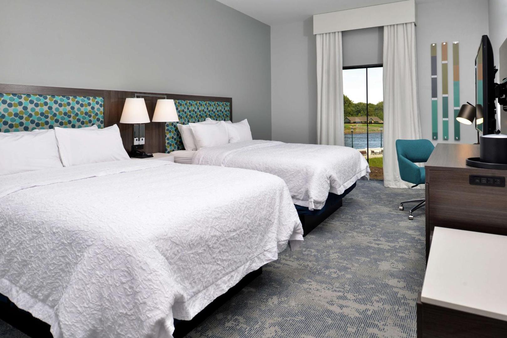 Hampton Inn Cedar Falls Downtown