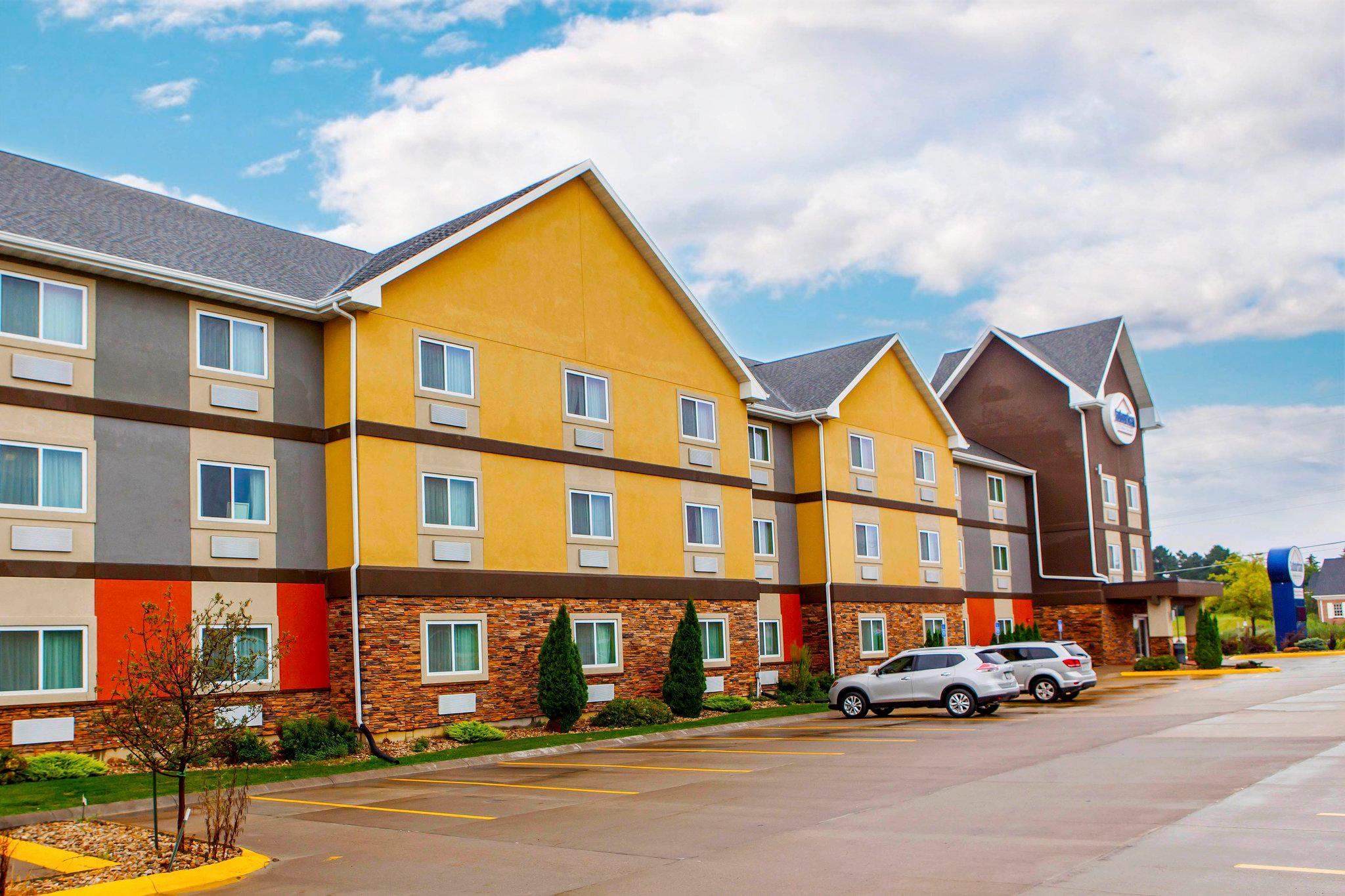 Suburban Studios Cedar Falls