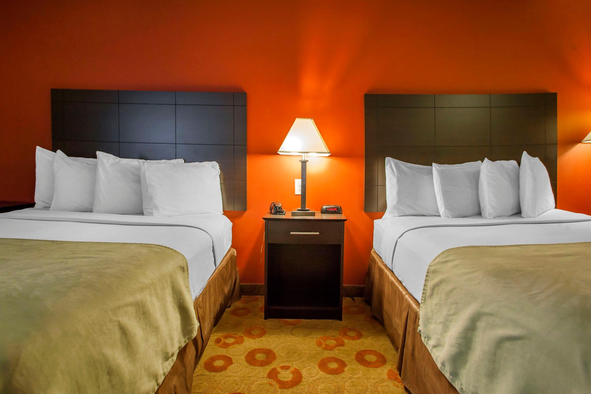 Suburban Studios Cedar Falls