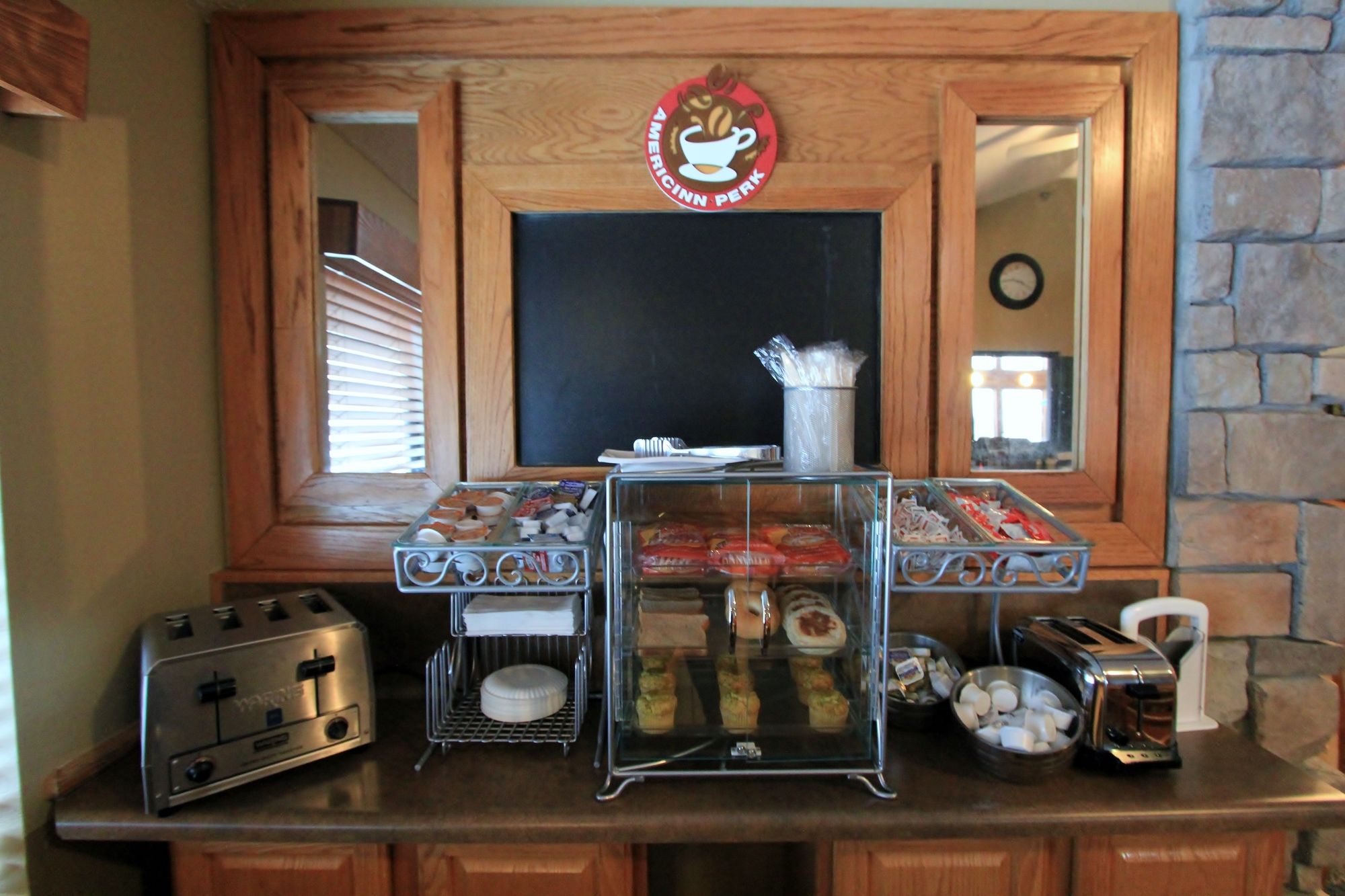 AmericInn by Wyndham Cedar Rapids