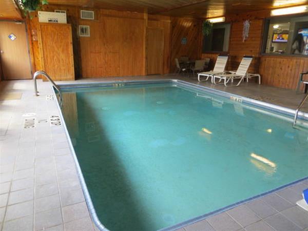 American Inn Cedar Rapids South