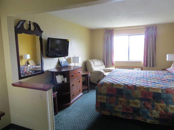 American Inn Cedar Rapids South