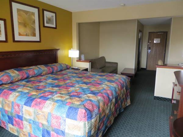 American Inn Cedar Rapids South