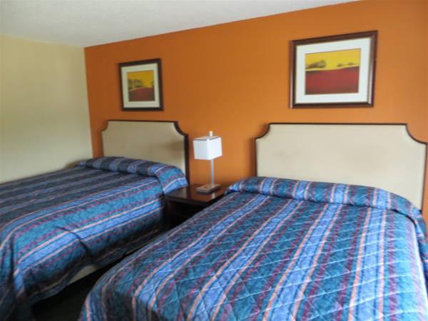 American Inn Cedar Rapids South