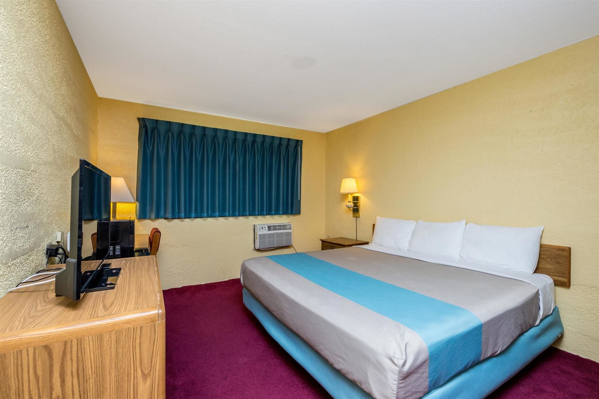 Motel 6 Cedar Rapids - Airport