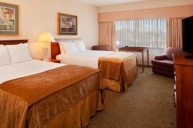 Best Western Holiday Lodge