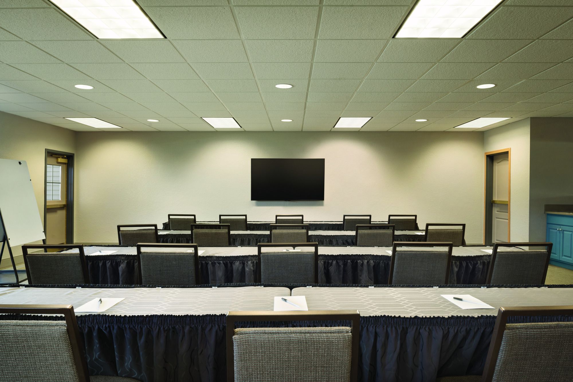 Country Inn & Suites by Radisson, Coralville, IA