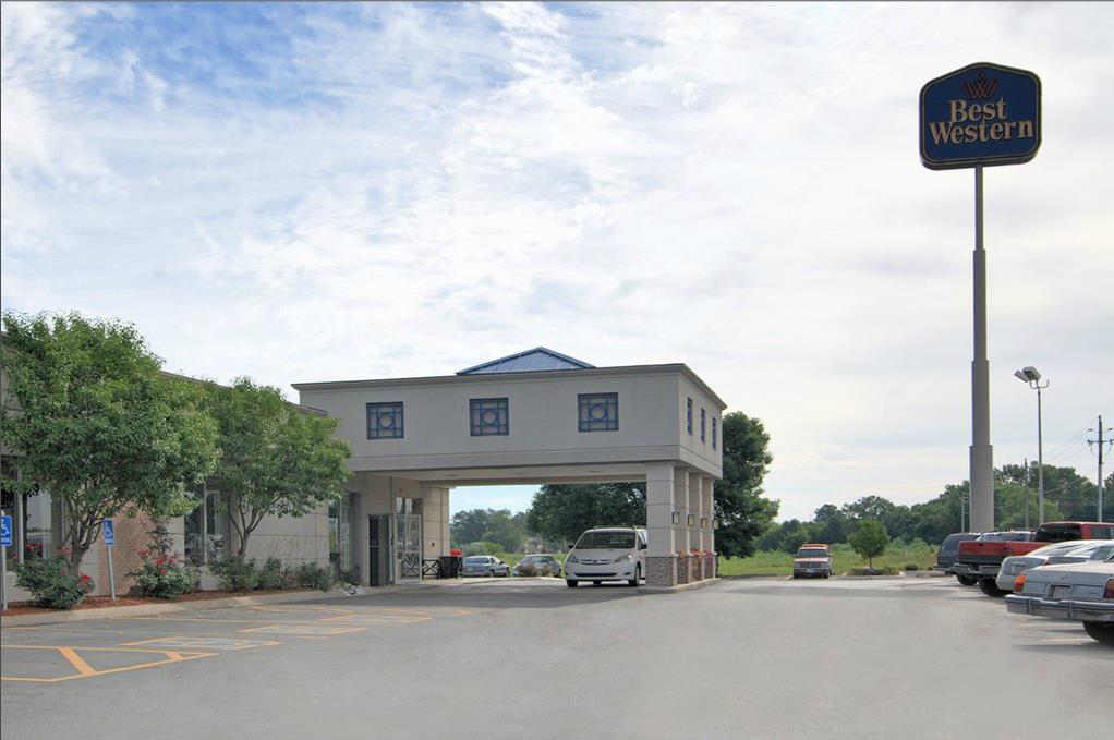 Best Western Crossroads Of The Bluffs