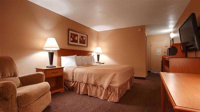 Best Western Crossroads Of The Bluffs