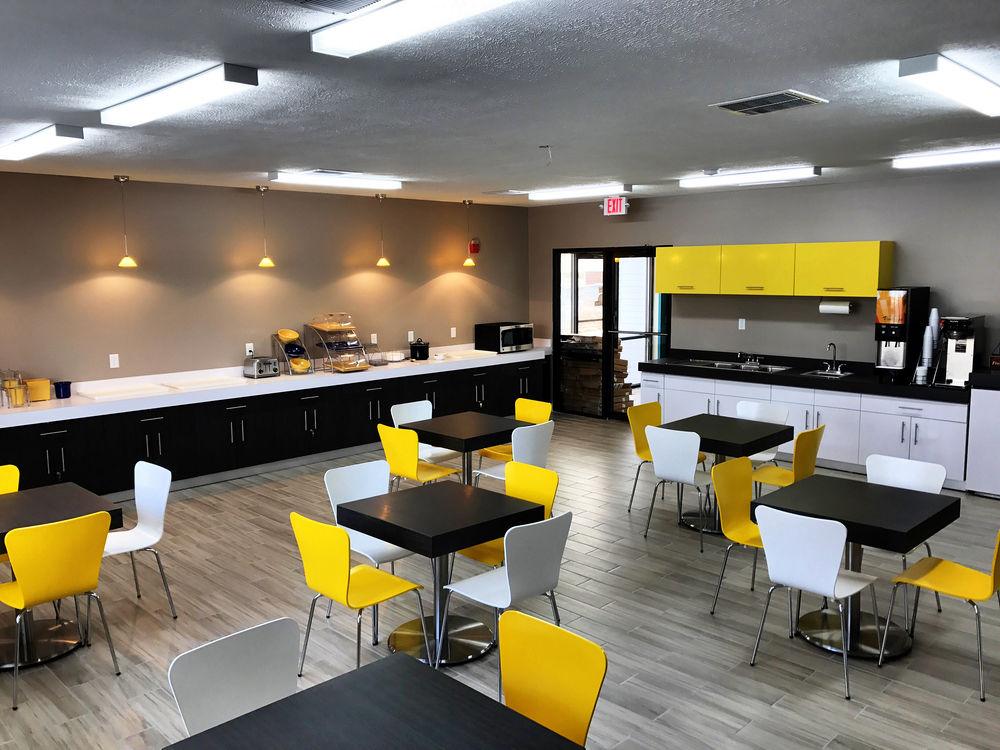 Bridgepointe Inn & Suites