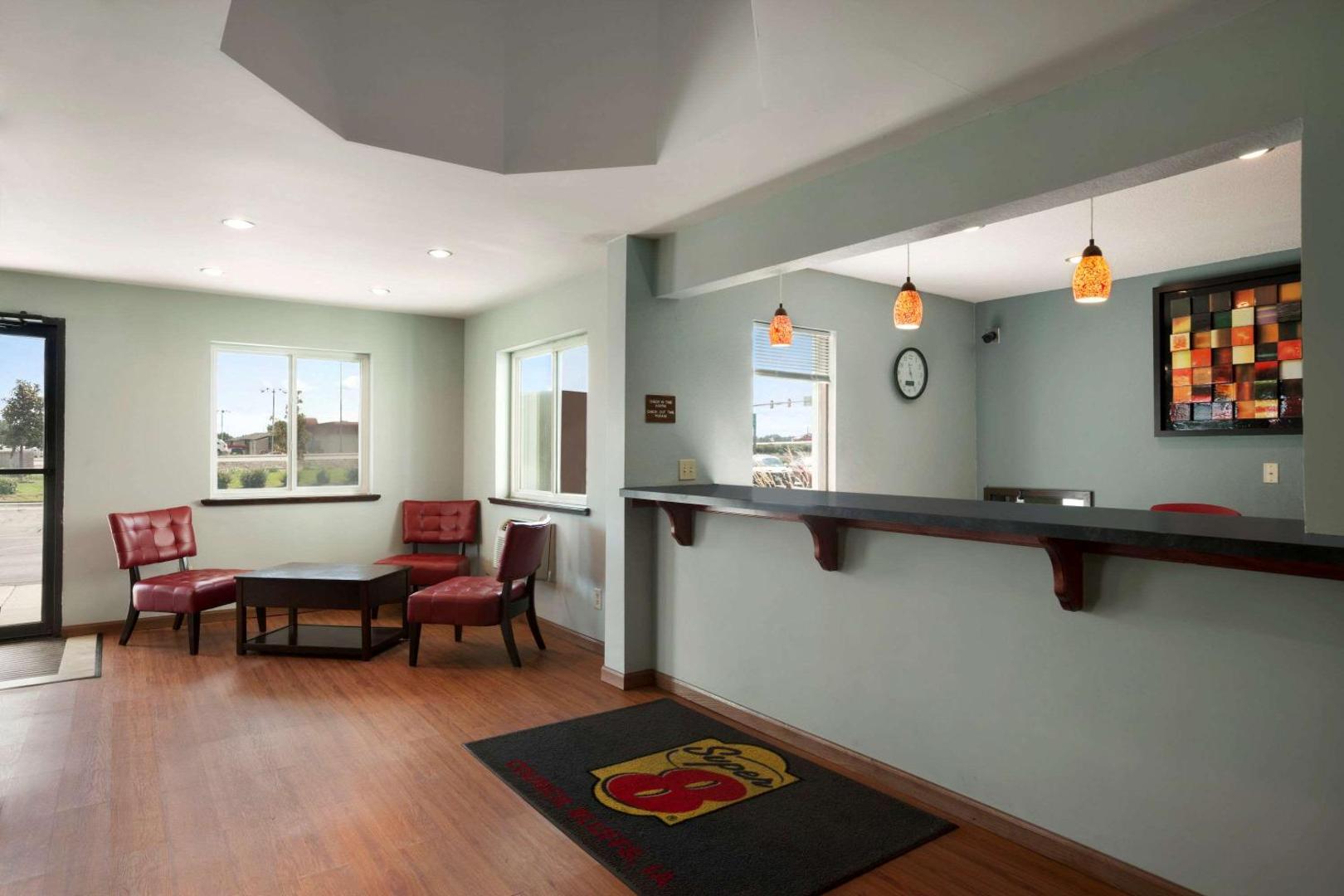 Super 8 by Wyndham Council Bluffs IA Omaha NE Area