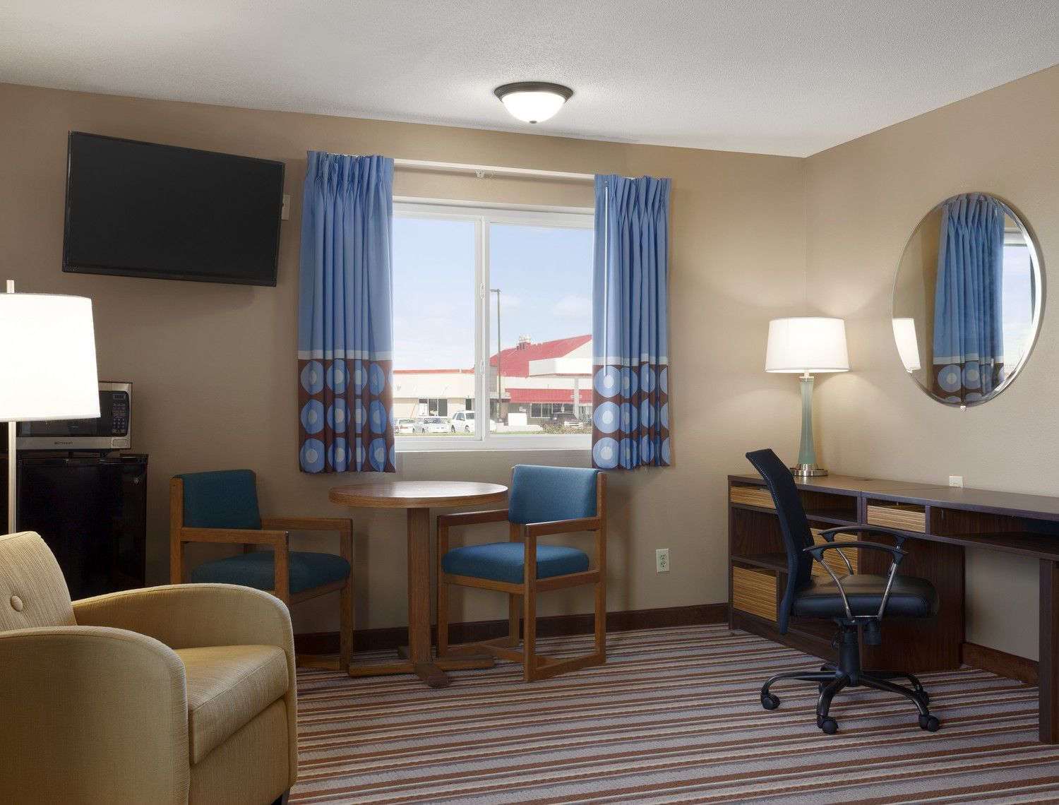 Super 8 by Wyndham Council Bluffs IA Omaha NE Area