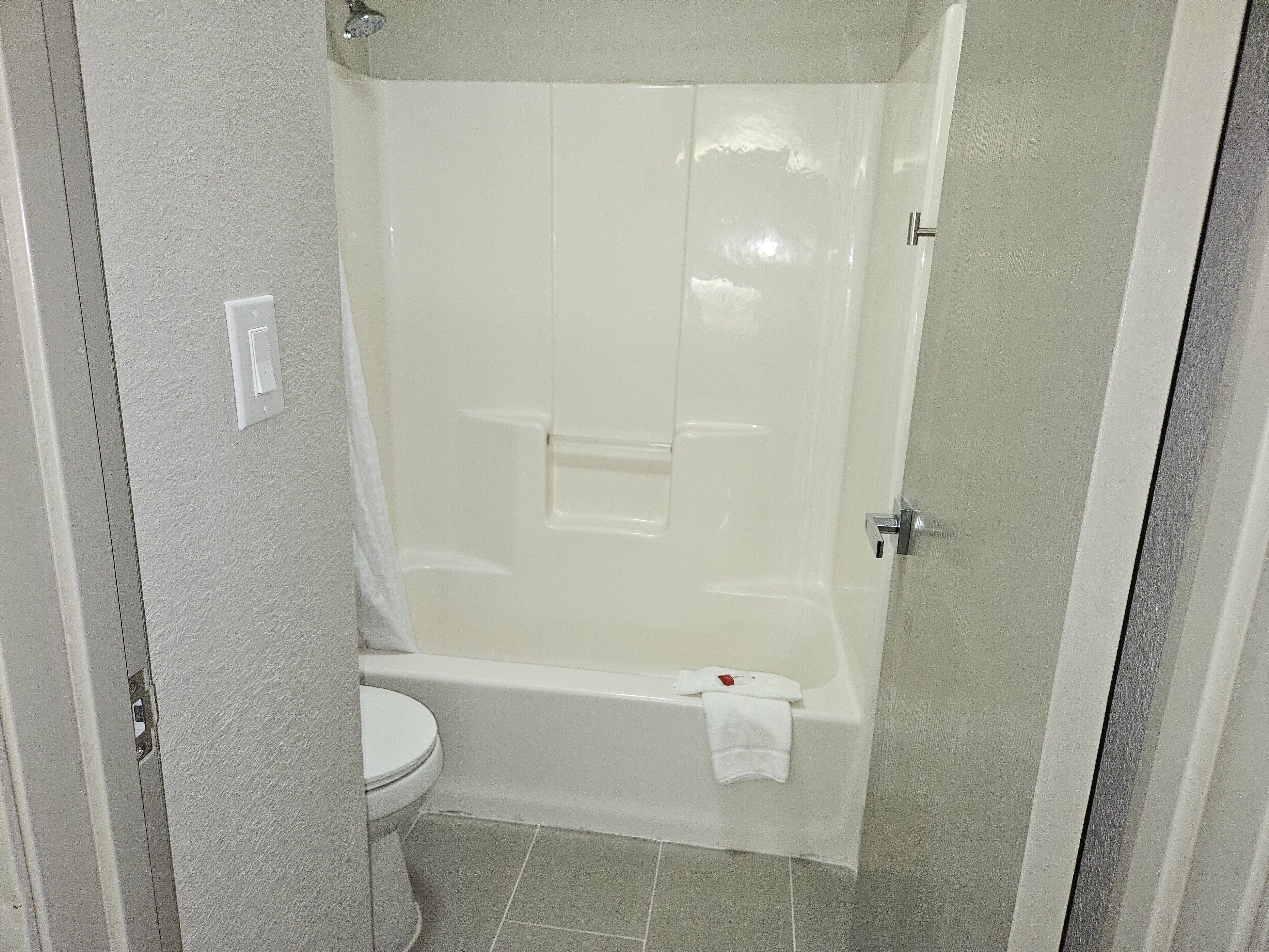 Days Inn by Wyndham Davenport