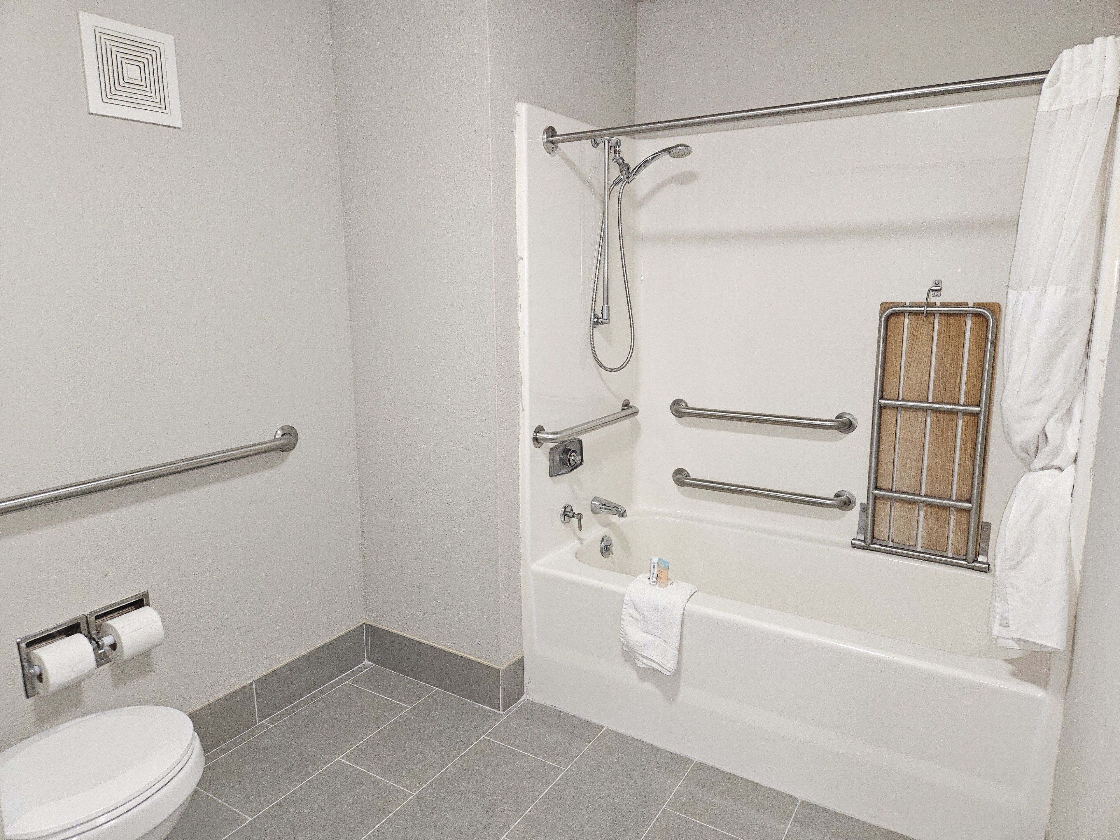 Days Inn by Wyndham Davenport