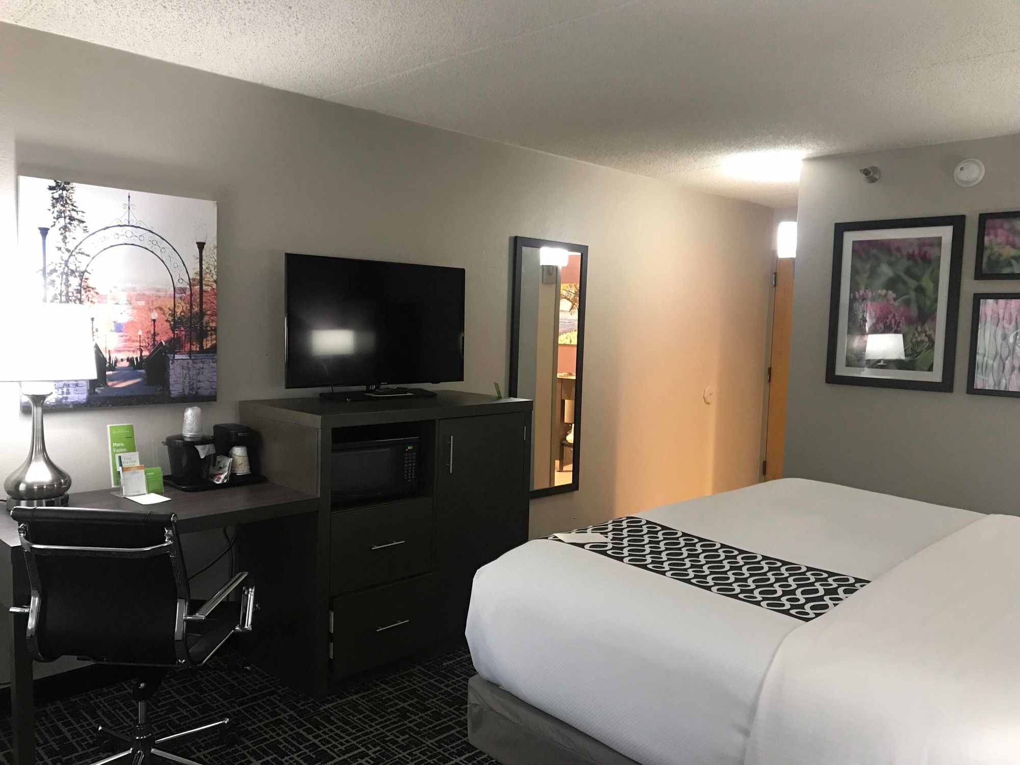 La Quinta Inn by Wyndham Davenport & Conference Center