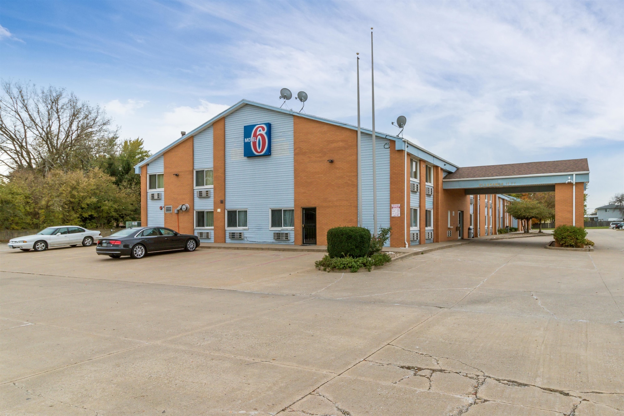 Motel 6 Davenport, IA