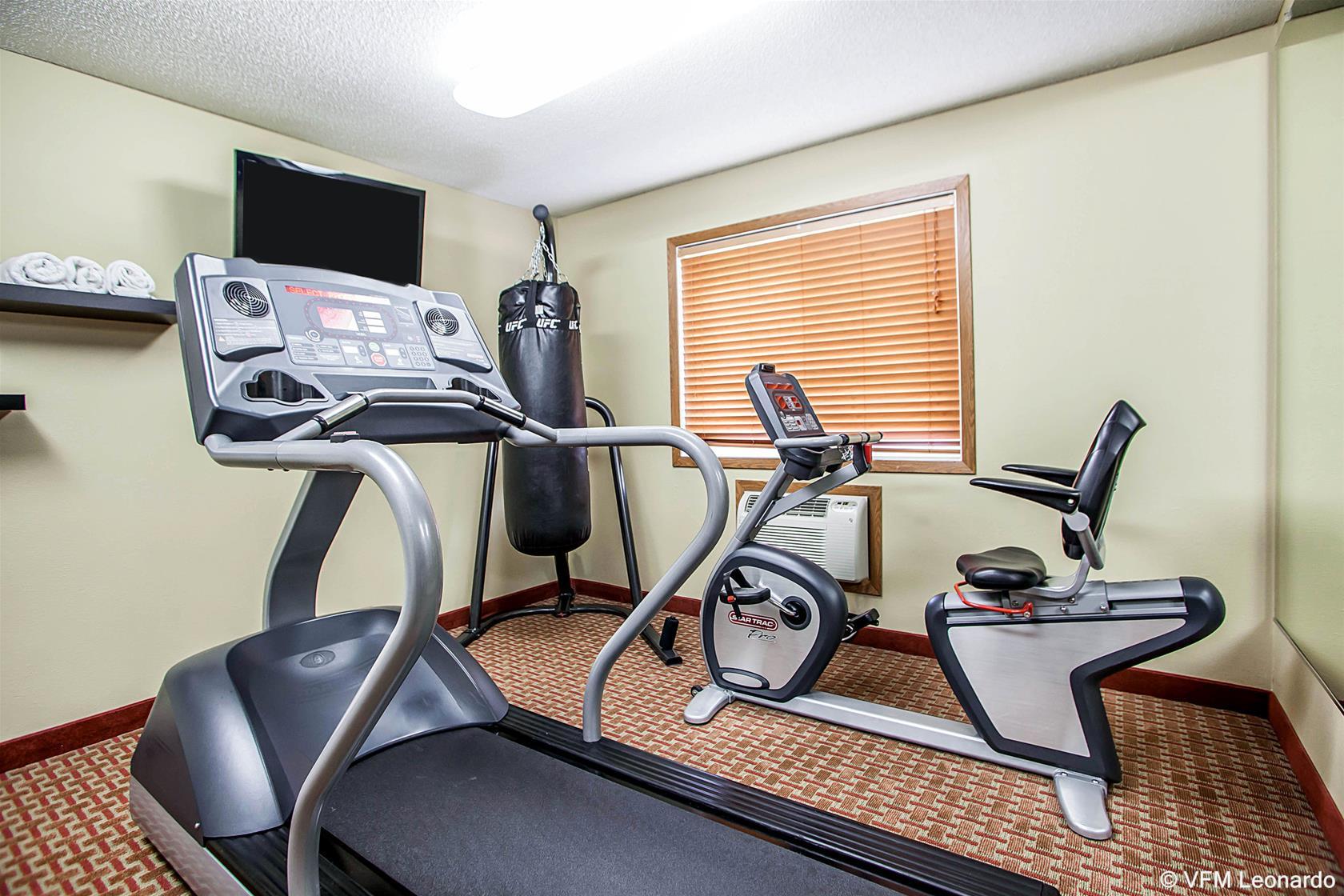 Quality Inn & Suites Davenport Near I-80