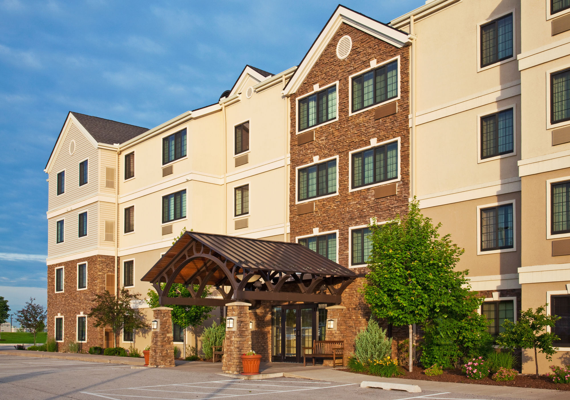 Staybridge Suites Davenport
