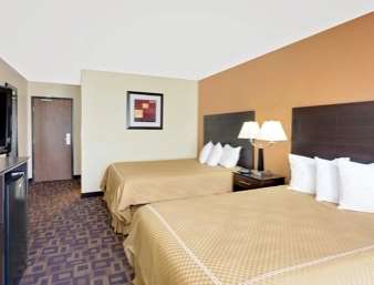 Super 8 by Wyndham Decorah