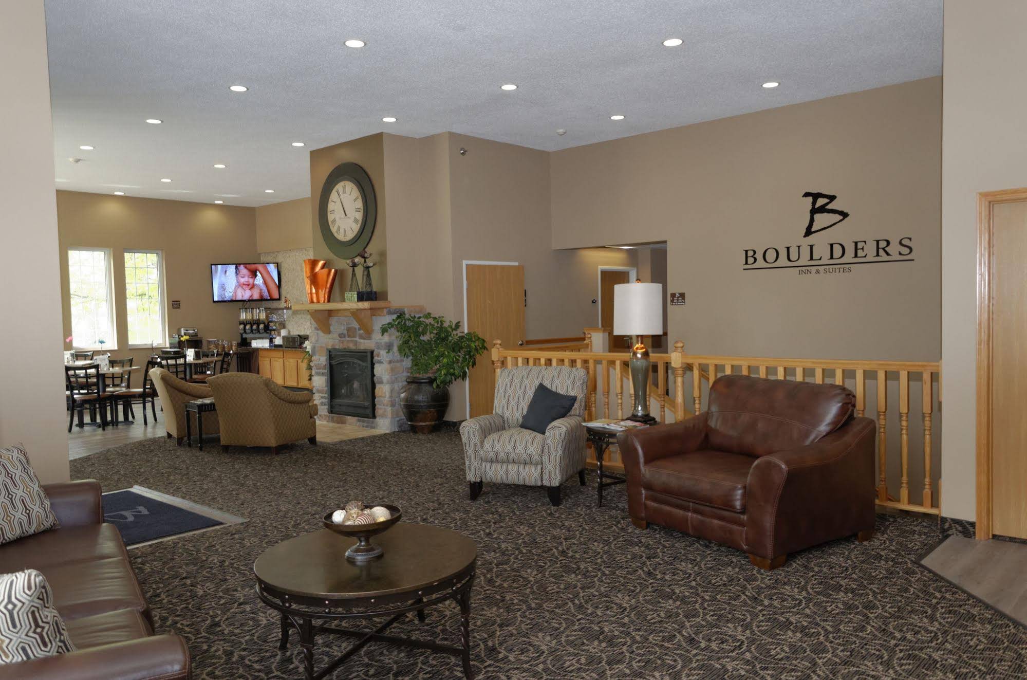 Cobblestone Inn & Suites - Denison | Majestic Hills