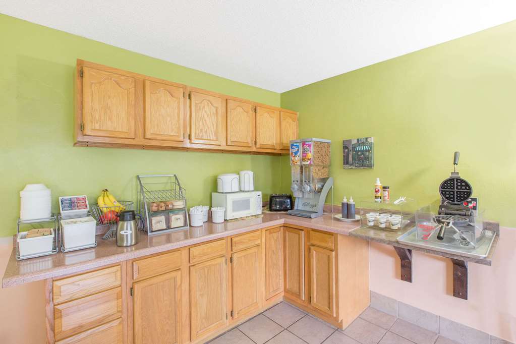 Travelodge by Wyndham Denison