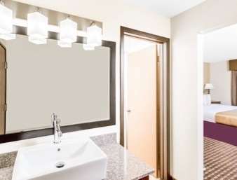 Des Moines-Days Inn Merle Hay