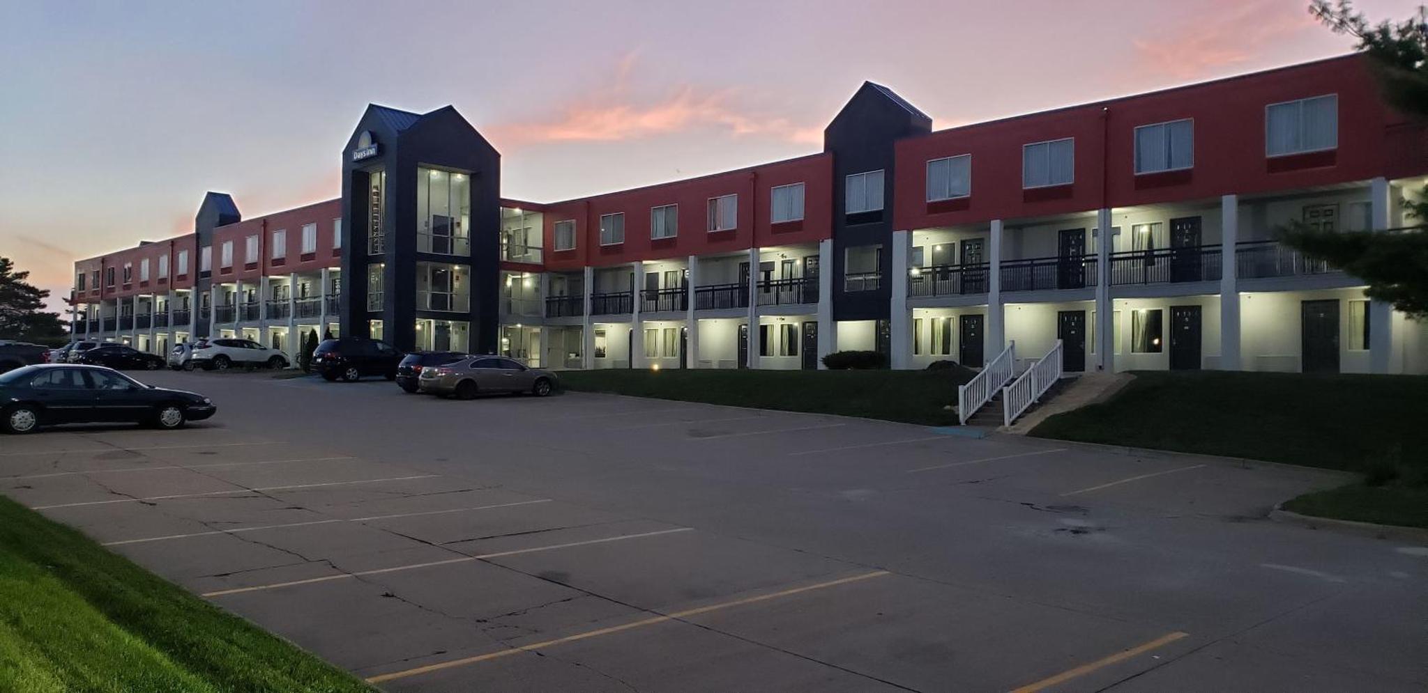 Days Inn by Wyndham West Des Moines / Clive
