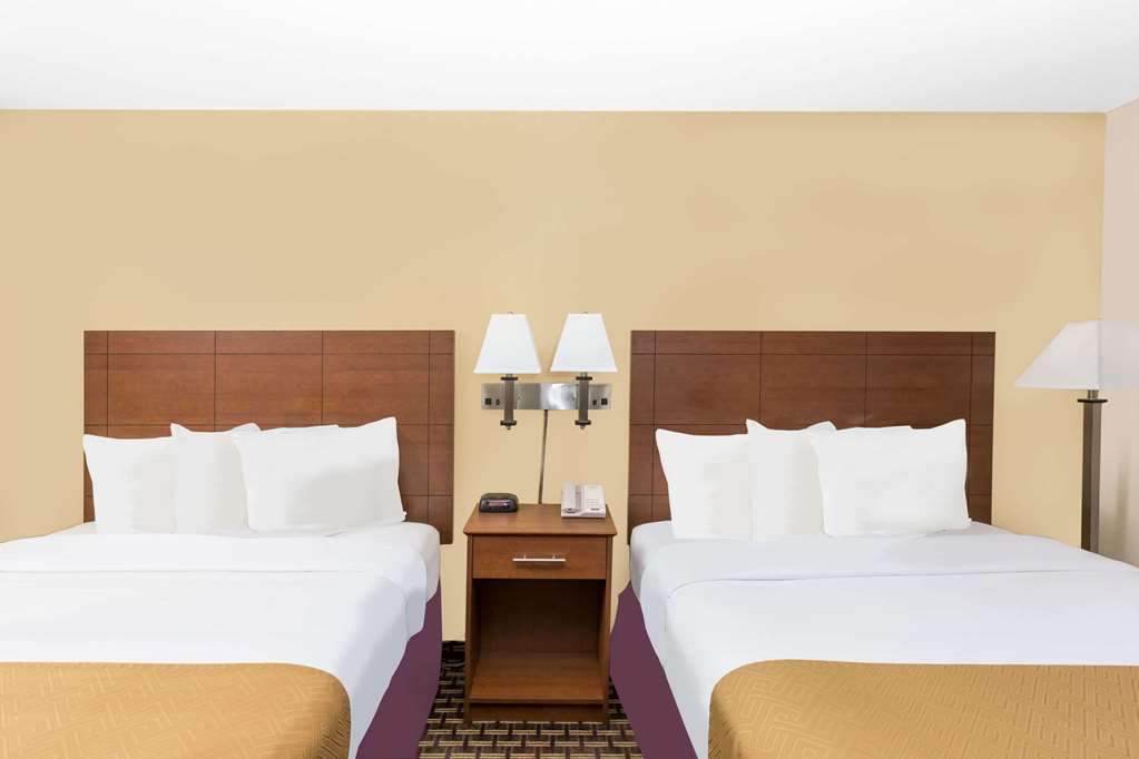 Des Moines-Days Inn Merle Hay