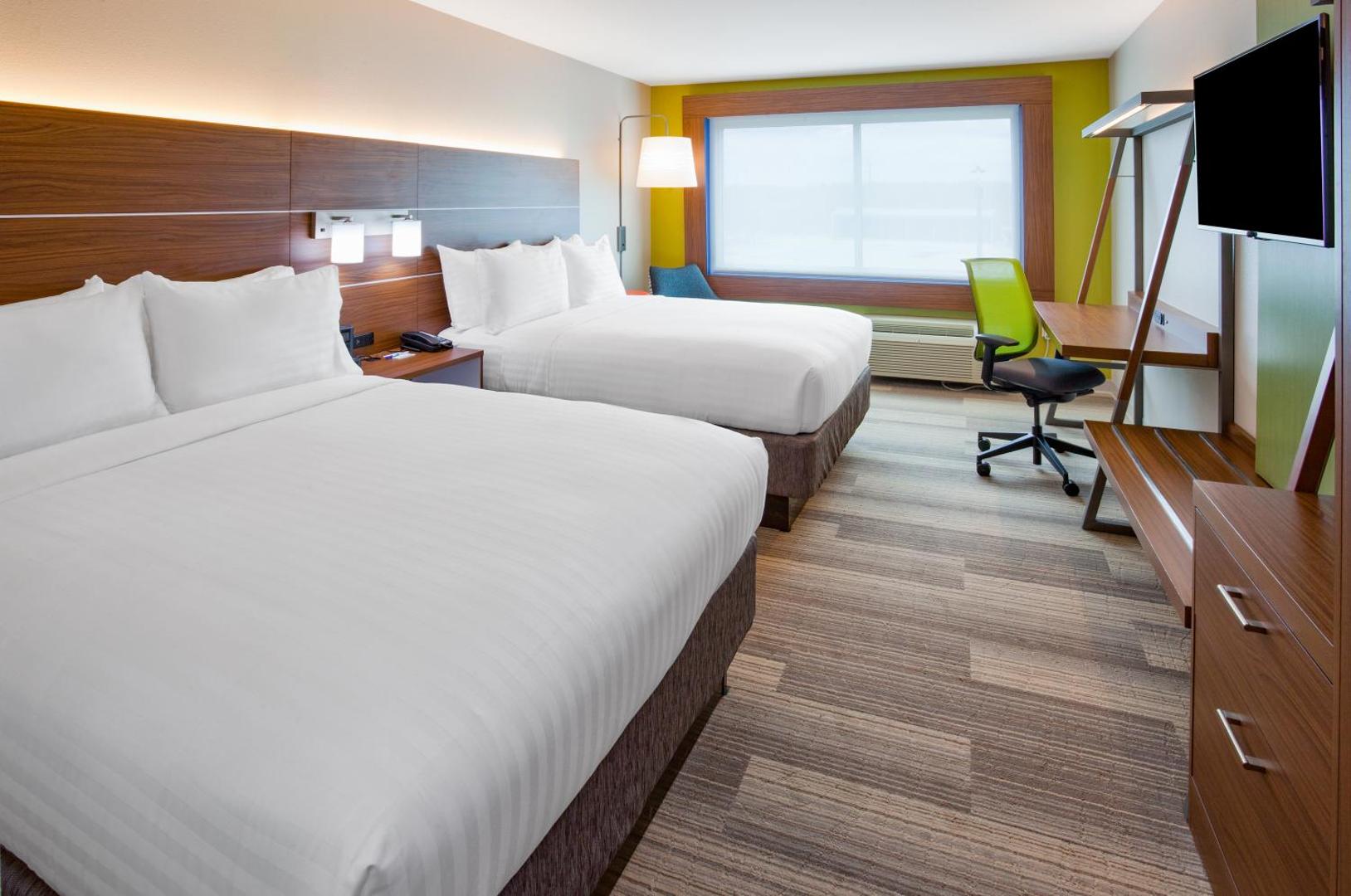 Holiday Inn Express & Suites Des Moines Downtown