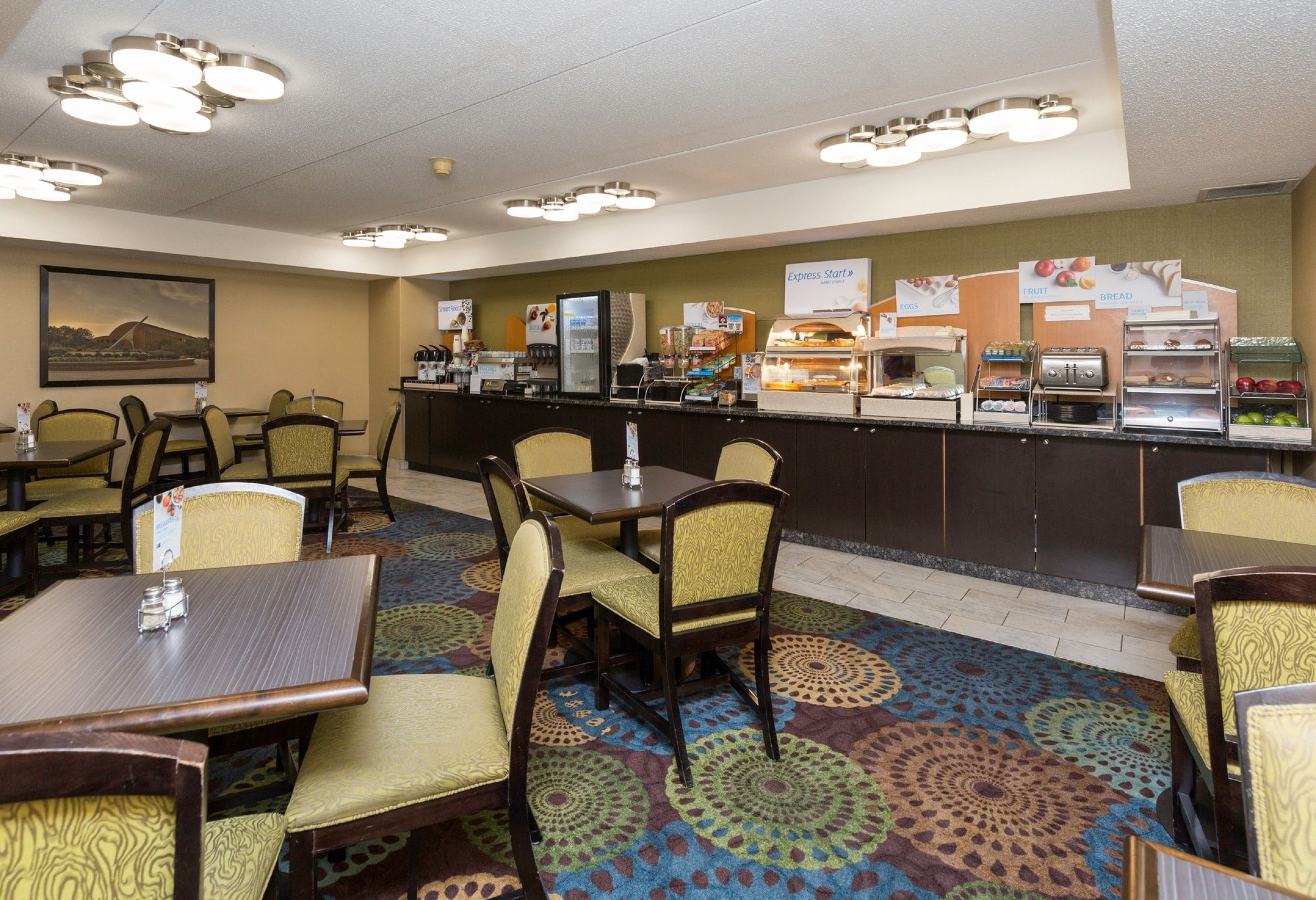 Holiday Inn Express Des Moines - At Drake University