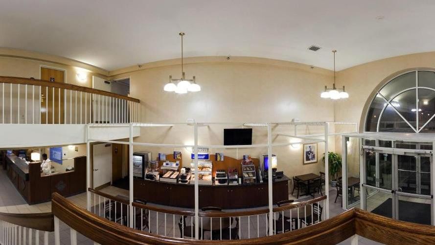 Holiday Inn Express Des Moines - At Drake University